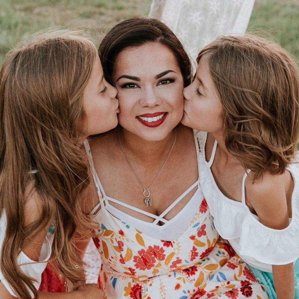 Meet your Posher, Elizabeth